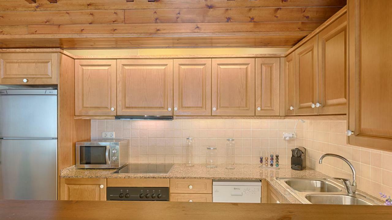 Saplan Real Estate Termas Apartment Les Bagian luar foto